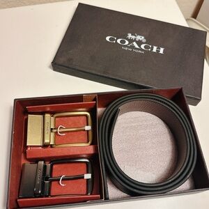 Coach F55434 Men’s Reversible Leather Belt Gift Box Set w/ 2 Buckles